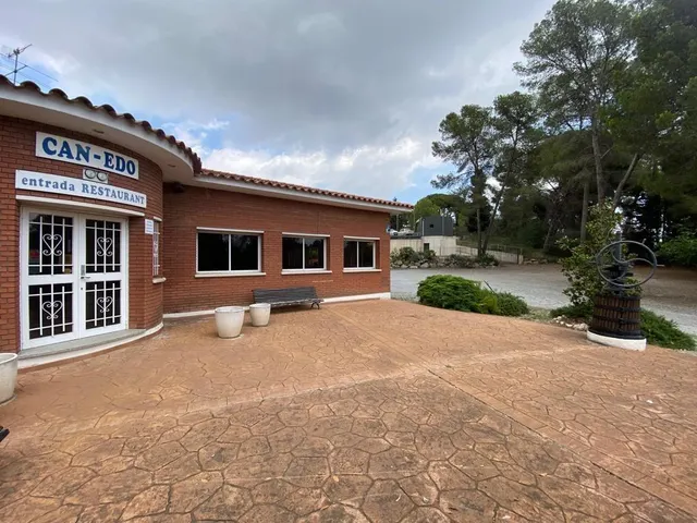 Terreno + Masía en venta en Bellaterra — 48
