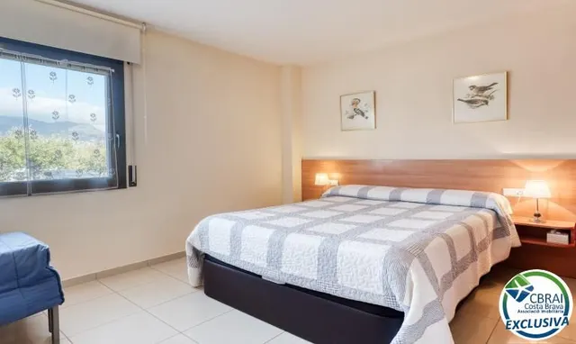 Apartamento de alto standing en Roses a 50 m del mar — 8