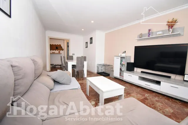 ¡Vistas panorámicas! Ático amplio y sofisticado con terraza  - foto 5
