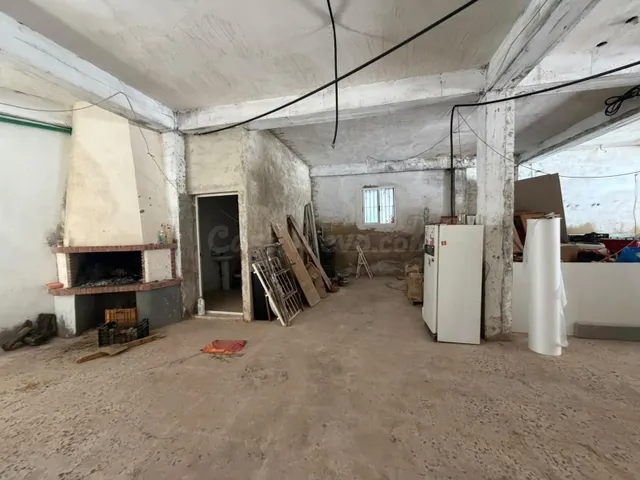 Local de 172 m2 con cambio de uso a vivienda aprobado | En b - foto 4