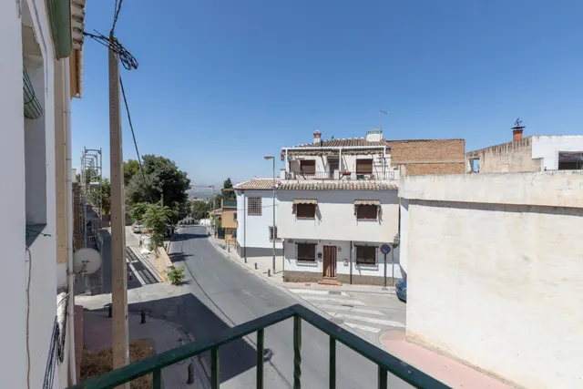 Casa con gran solar — 28