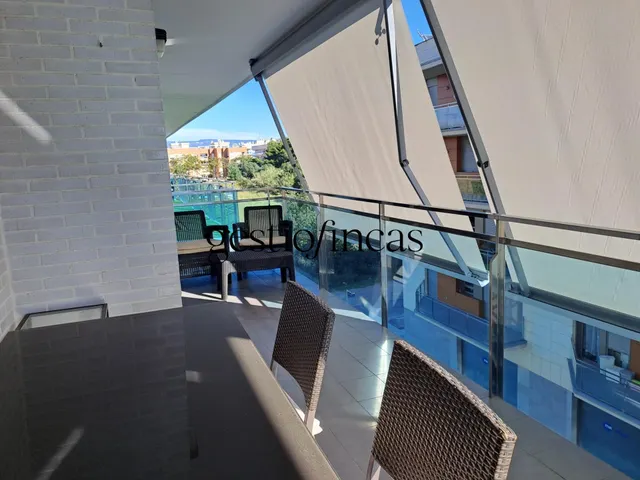 Fantástico piso en alquiler con vistas al mar en Els Esquirols, en Cambrils — 15