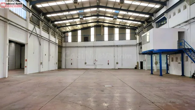 Industrial Madrid presenta, en alquiler, esta nave logística - foto 3