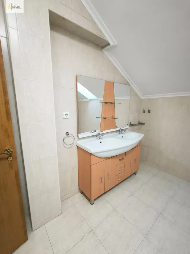 Maravilloso chalet adosado de 3 habitaciones en la zona de Polanco. — 30