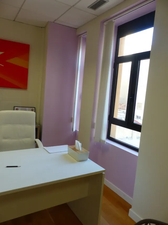 BAJADA DE PRECIO ¡¡¡¡¡     OFICINAS EN VENTA EN PLENO CORAZON DE LA CIUDAD — 4