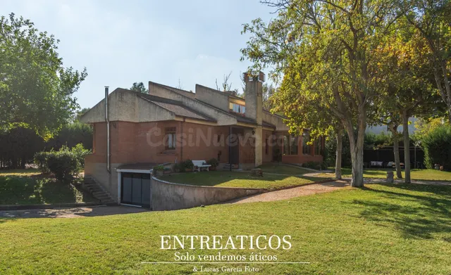 Casa 5 habitaciones 270m² en venta - Casetas - Garrapinillos - foto 3