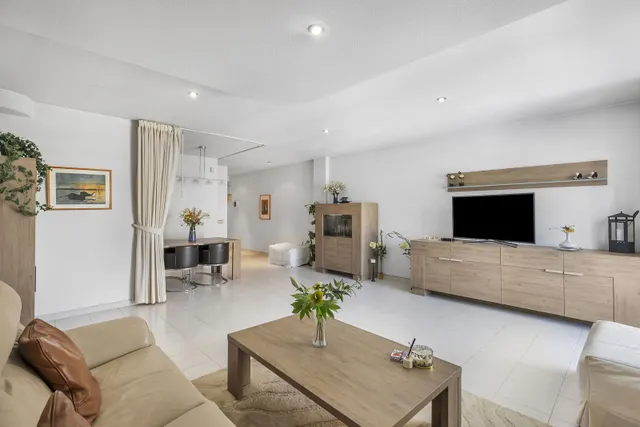 Apartamento 2 habitaciones 112m² en venta - Urbanizaciones — 14