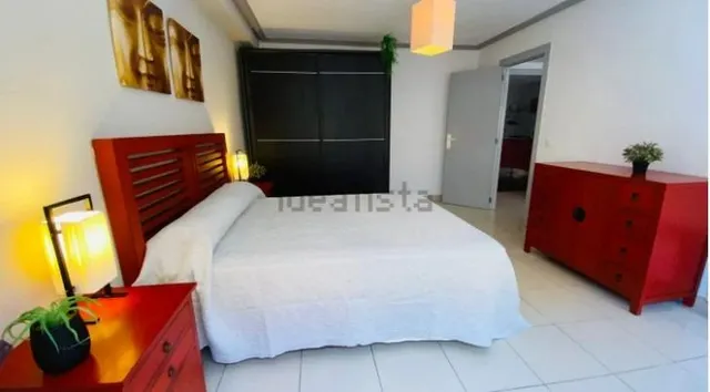 ALQUILER DE LINDA VIVIENDA REFORMADA ZONA ALTOZANO CON TERRAZA — 20