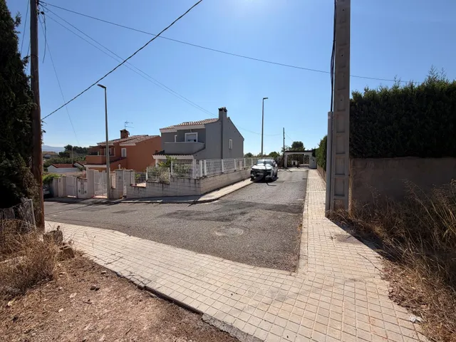 TERRENO URBANO EN MONTEJARQUE - foto 2