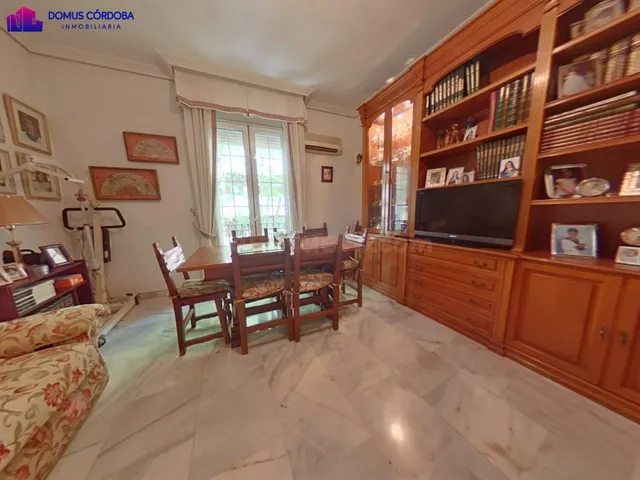 MAGNIFICO PISO EN PLENO CENTRO DE CORDOBA - foto 4
