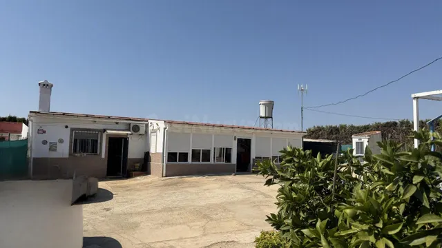 Finca rústica en Gibraleón - Zona la Calvilla - foto 2