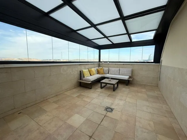 EXCLUSIVO ÁTICO EN VENTA EN LA PRESTIGIOSA ZONA DEL CAMPO DE