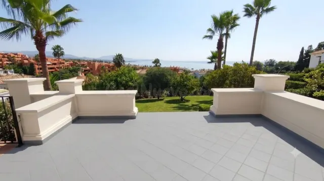 Chalet 3 habitaciones 302m² en venta - Costa Del Sol
