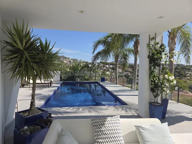 Villa moderna con vistas al mar en Benissa Costa — 5