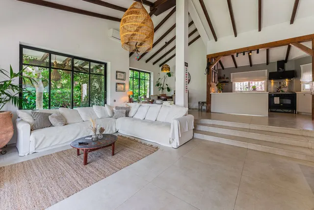 Chalet 4 habitaciones 377m² en venta - Costa Del Sol - foto 3