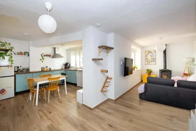 ¡Tu hogar soñado te espera en esta espectacular casa reformada! — 14