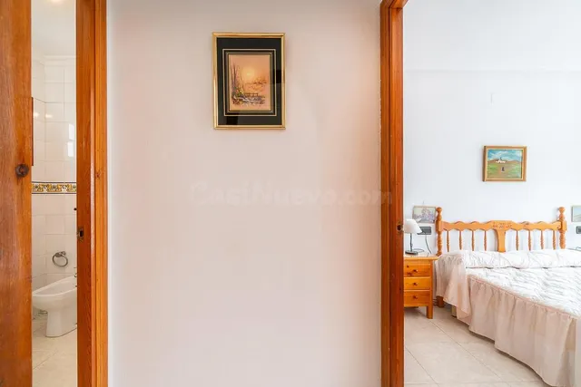 Luminoso atico duplex con solarium y parking privado en torre la mata  - Torrevieja — 16