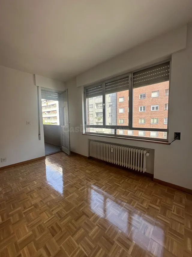 VENTA: Amplio Piso Zona Alta - foto 4