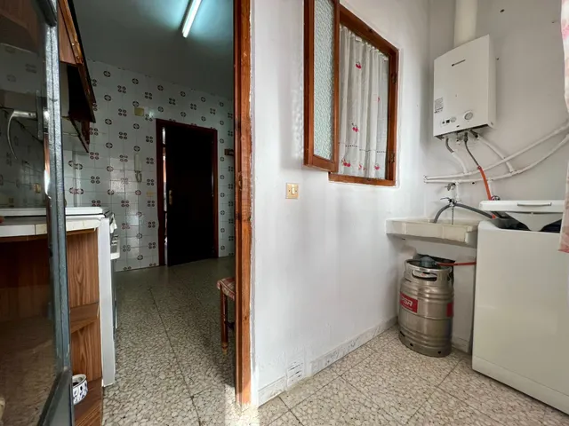 E. PISAZO DE 4 HAB. CON DOS TERRAZAS, DOS BAÑOS. — 12