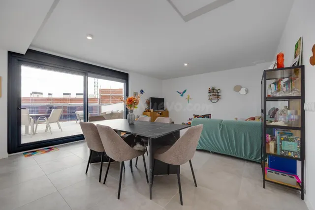 Ático de 3 dormitorios 2 baños en Campoamor ( Orihuela Costa - foto 2