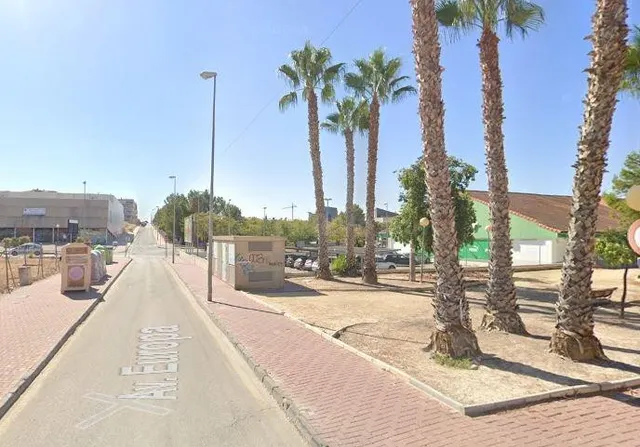 SE VENDE piso OKUPA en C Marques De Molina de Molina de Seg - foto 3