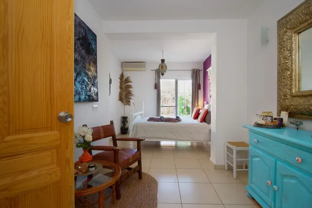 Chalet 4 habitaciones 263m² en venta - Costa del Sol — 28