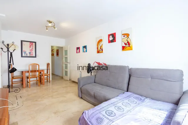 PISO EN EL CENTRO DE ARMILLA, CON GARAJE  Y TRASTERO. — 5