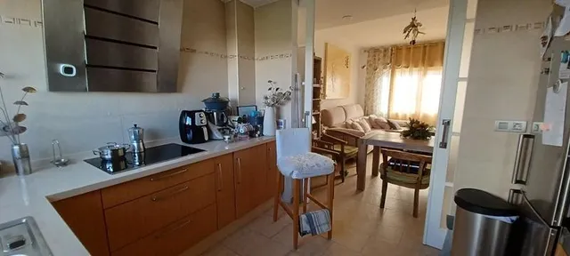 Amplio adosado totalmente reformado con Apartamento independiente. — 13