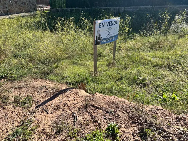 ¡Terreno en venta en la mejor zona de Sant Salvador de Guardiola! — 6