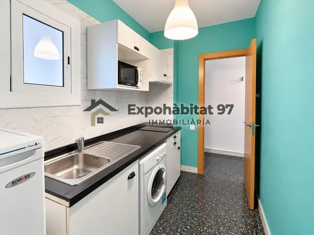 ¡apartamento totalmente renovado a 50m del mar con licencia turística! — 11