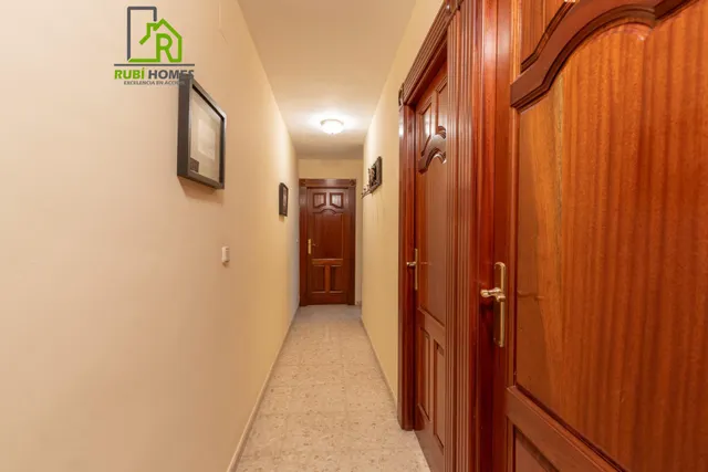 Nave industrial + vivienda (2500m2) - Alhendín — 31