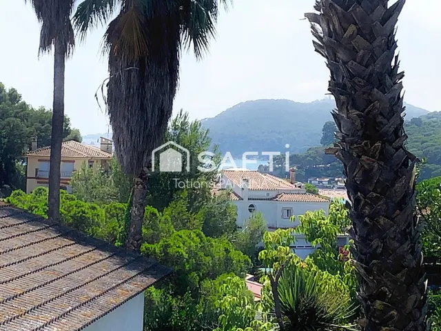 sol, mar y estilo de vida: casa con licencia turística.” - foto 2