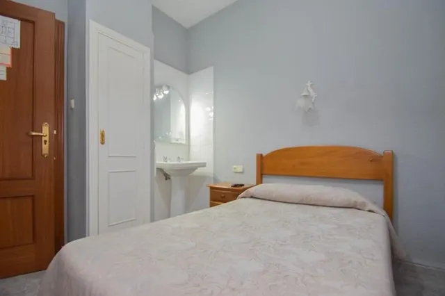 Hostal en venta Santa Fe — 37
