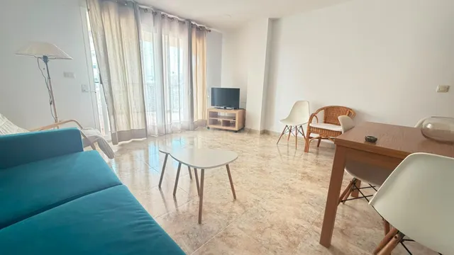 APARTAMENTO EN ALQUILER DE SEPTIEMBRE A JUNIO - foto 5