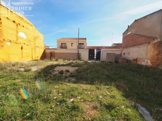 Amplio Solar en Venta junto a calle San Roque, Tomelloso - O - foto 3