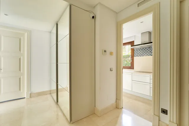 Apartamento 1 habitación 150m² en venta - Costa Del Sol — 9