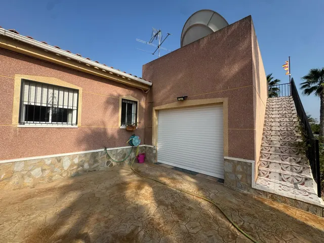 FINCA LAS BRISAS EN DAYA VIEJA — 28