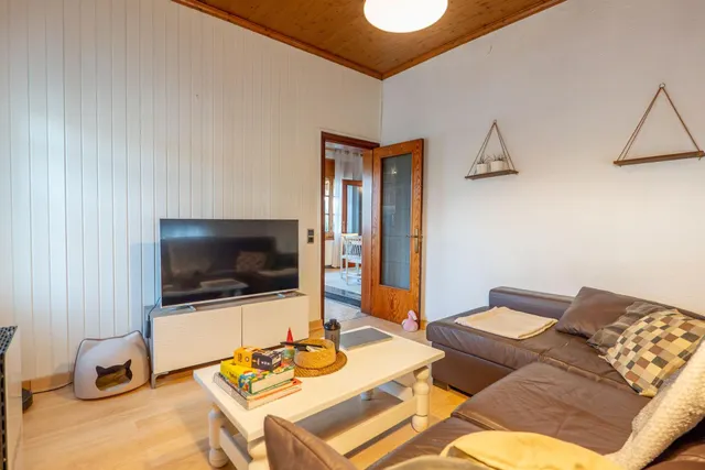 Casa reformada con amplia parcela de 2.163 m2: espacio, tranquilidad y naturaleza — 6
