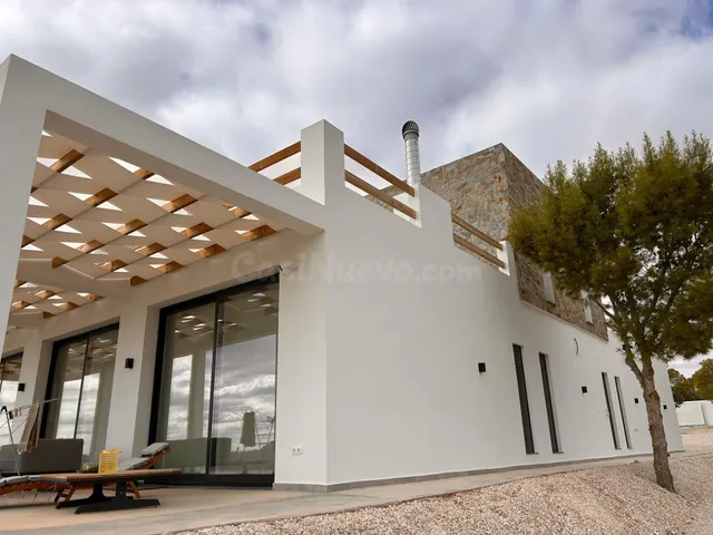 Villas de nueva construcción a medida en Pinoso (Alicante): 