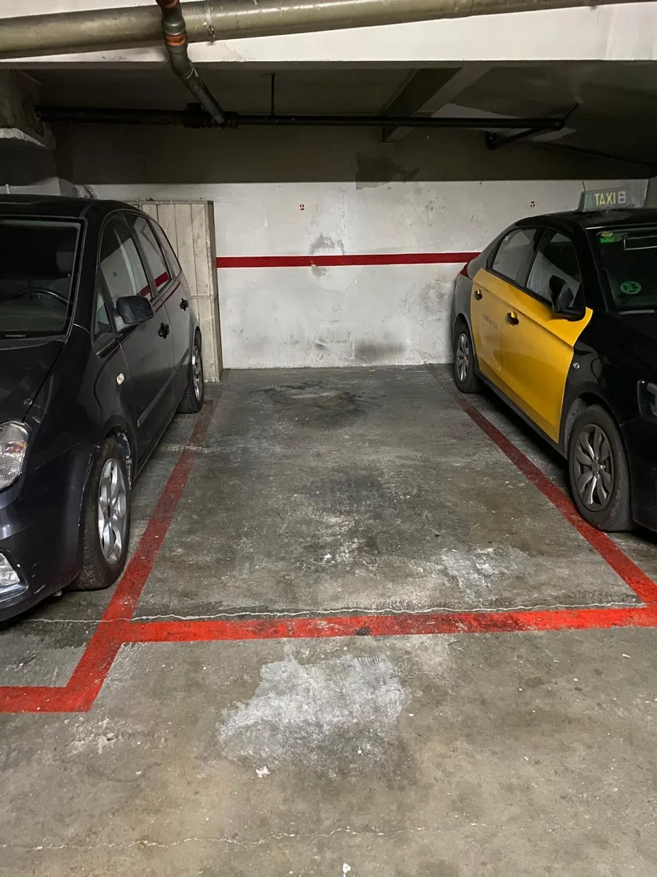 Plaza de parking con fácil acceso