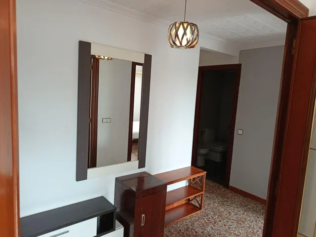 ¡Oportunidad única en el Grao de Gandía! Piso acogedor y amplio — 11