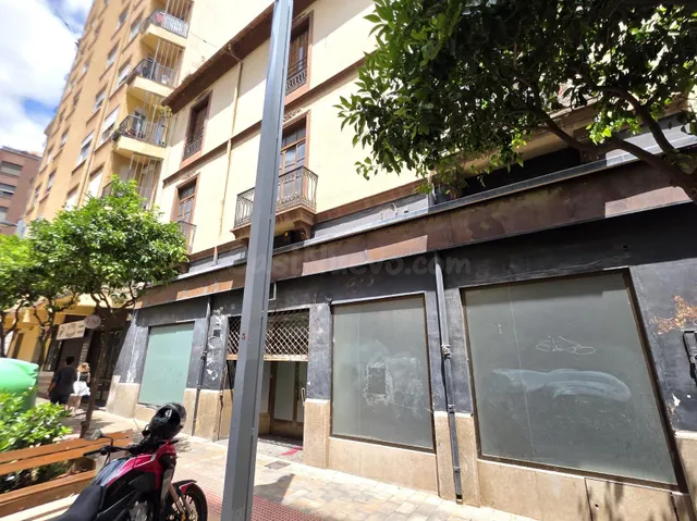 Local en Castellón, entre calle Enmedio y Plaza Mª Agustina. - foto 3