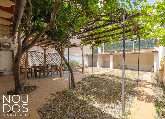 Planta baja en Portixol-Molinar con 130m2 de Jardín Privado - foto 4