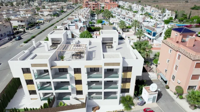 COMPLEJO RESIDENCIAL DE OBRA NUEVA EN ORIHUELA COSTA - foto 2