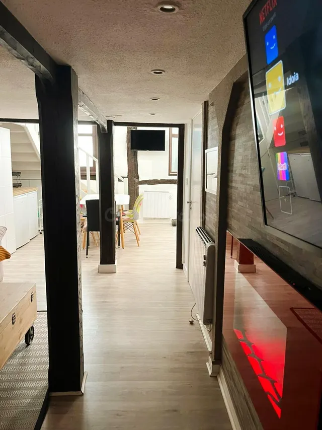 Se Alquila Dúplex de 1 dormitorios y 2 baños para Entrar a V - foto 2