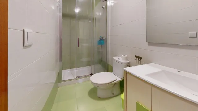 Amplio y Luminoso Piso en La Carlota con plaza de garaje y trastero  - Oportunidad Única por 125.000 € — 12