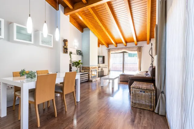 Casa amb piscina, espai i qualitat a can font – ca n’avellaneda — 21