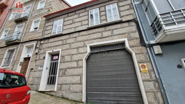CASA EN EL CASCO URBANO DE OURENSE - foto 2