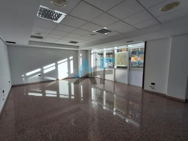 Alquiler de Oficina en el Centro de Ourense: Ideal para Nego - foto 2