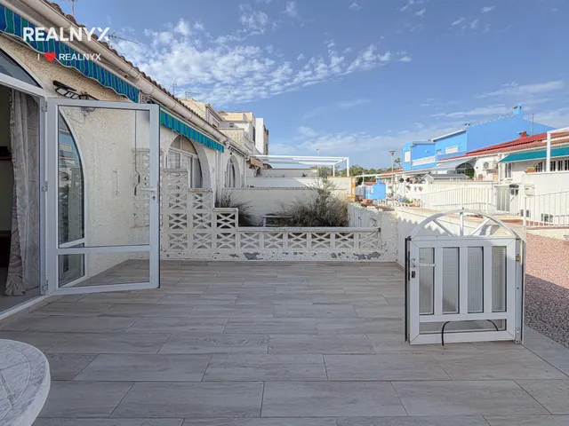 Oportunidad! Encantador Bungalow con excelente diseño + 2 Amplias terrazas para disfrutar (Sin Gastos de Comunidad) — 17